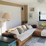 Haus Sonnenschein 아파트 메스펠브룬